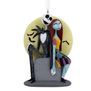 Hallmark Nightmare Before Christmas Jack Skellington and Sally Tree Ornament